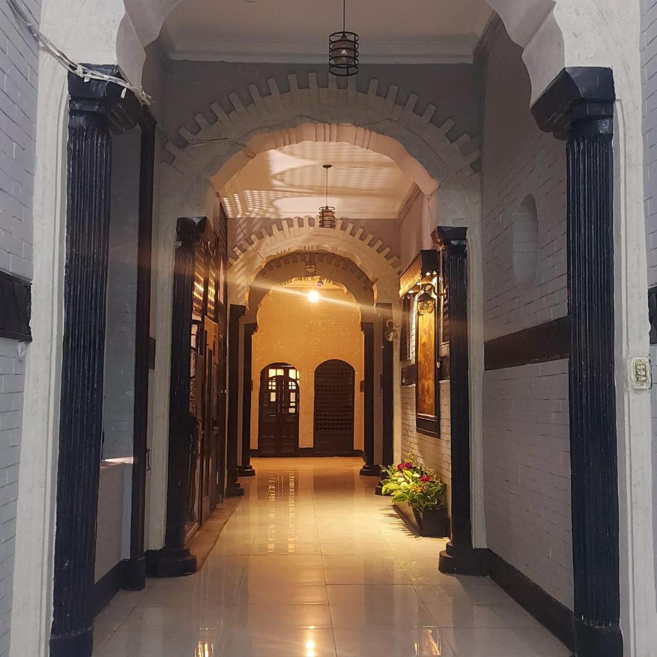 Gresham Hotel Cairo